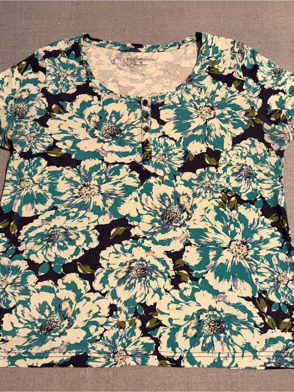 croft & barrow Teal, White & Navy Floral Henley Tee